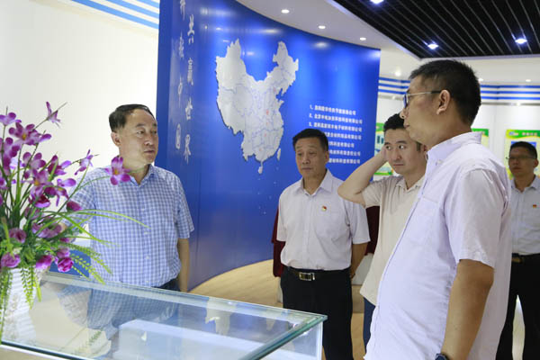 不忘初心，服膺使命： 通用技术投资公司与jiuyou.com集团以党建互换凝聚发展内活泼力